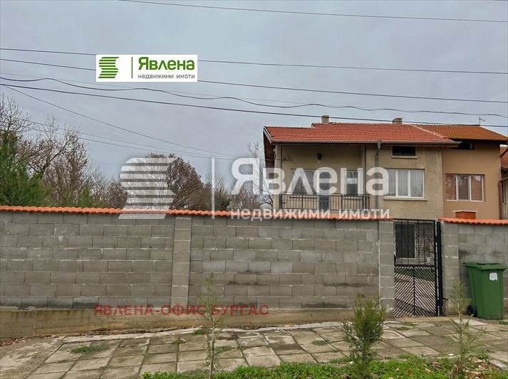 Продава КЪЩА, с. Черни връх, област Бургас, снимка 2 - Къщи - 48288294