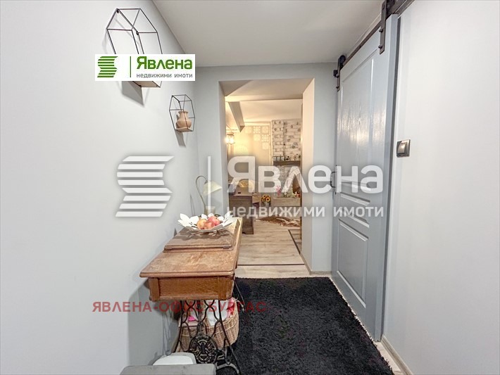 Продава КЪЩА, с. Черни връх, област Бургас, снимка 5 - Къщи - 48288294