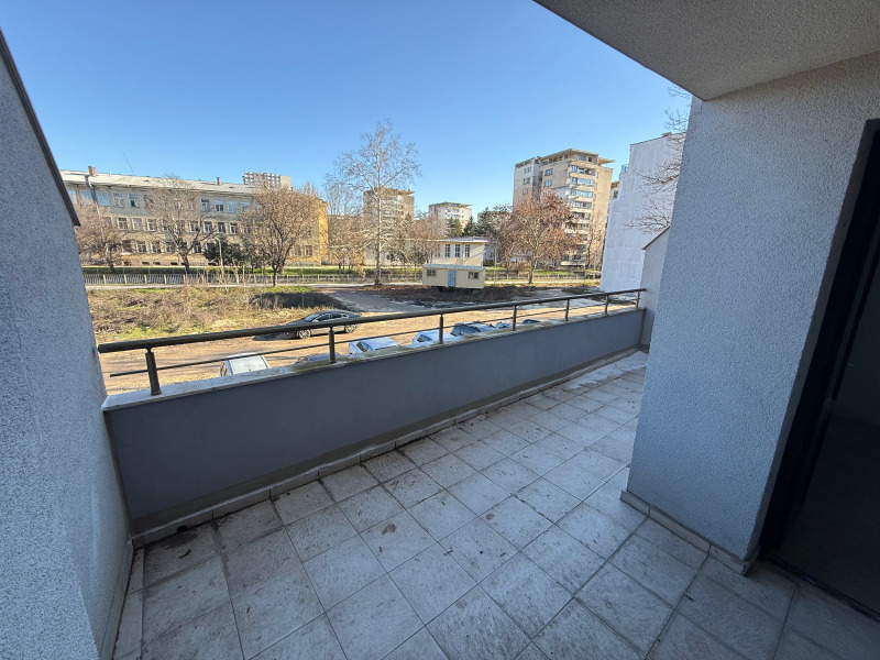 Продава 2-СТАЕН в град Плевен, Широк център - 79 кв.м / 128 000 € » 250 346.24 лв., НОВА ХОУМ