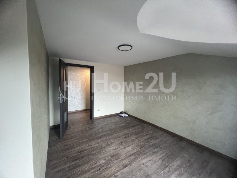 Na prodej  2 ložnice Pernik , Kamenina , 102 m2 | 35762683 - obraz [7]