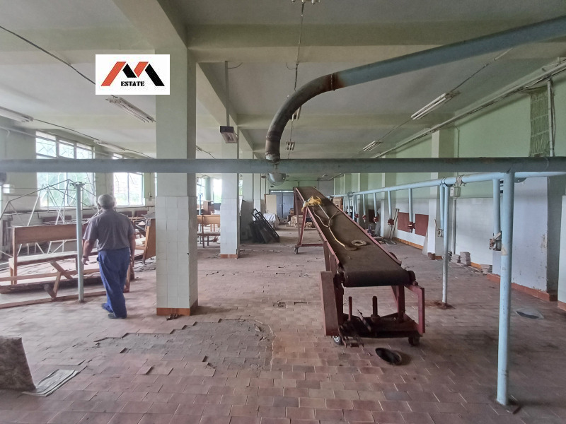 Продава БИЗНЕС ИМОТ, с. Найденово, област Стара Загора, снимка 2 - Други - 53289027