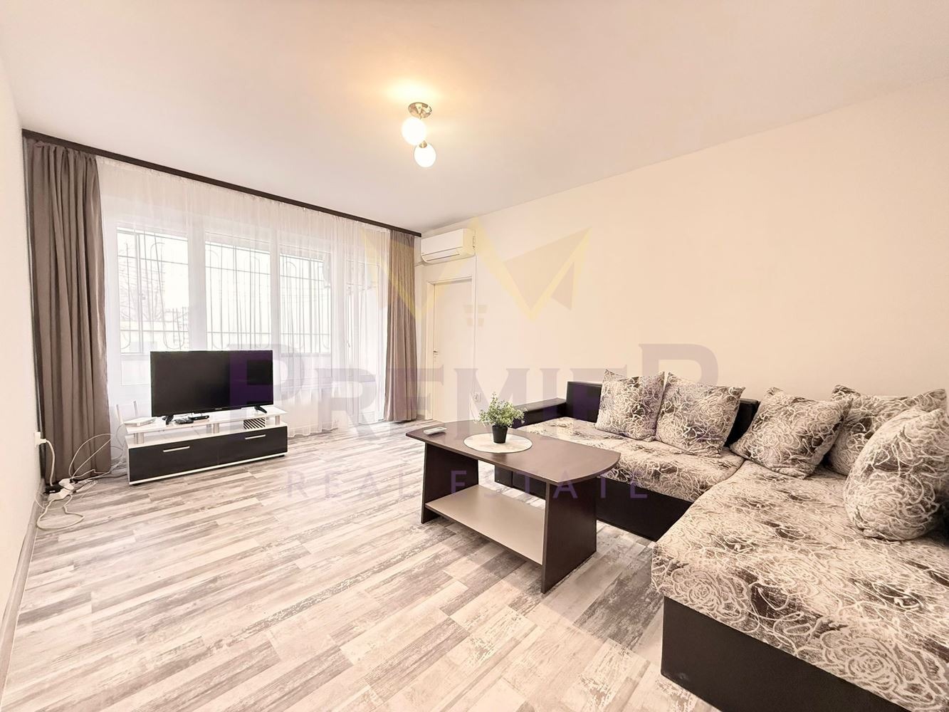 Продава 3-СТАЕН, гр. Варна, Кайсиева градина