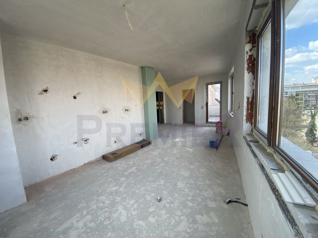 Продава 3-СТАЕН, гр. София, Банишора, снимка 2 - Апартаменти - 55269389