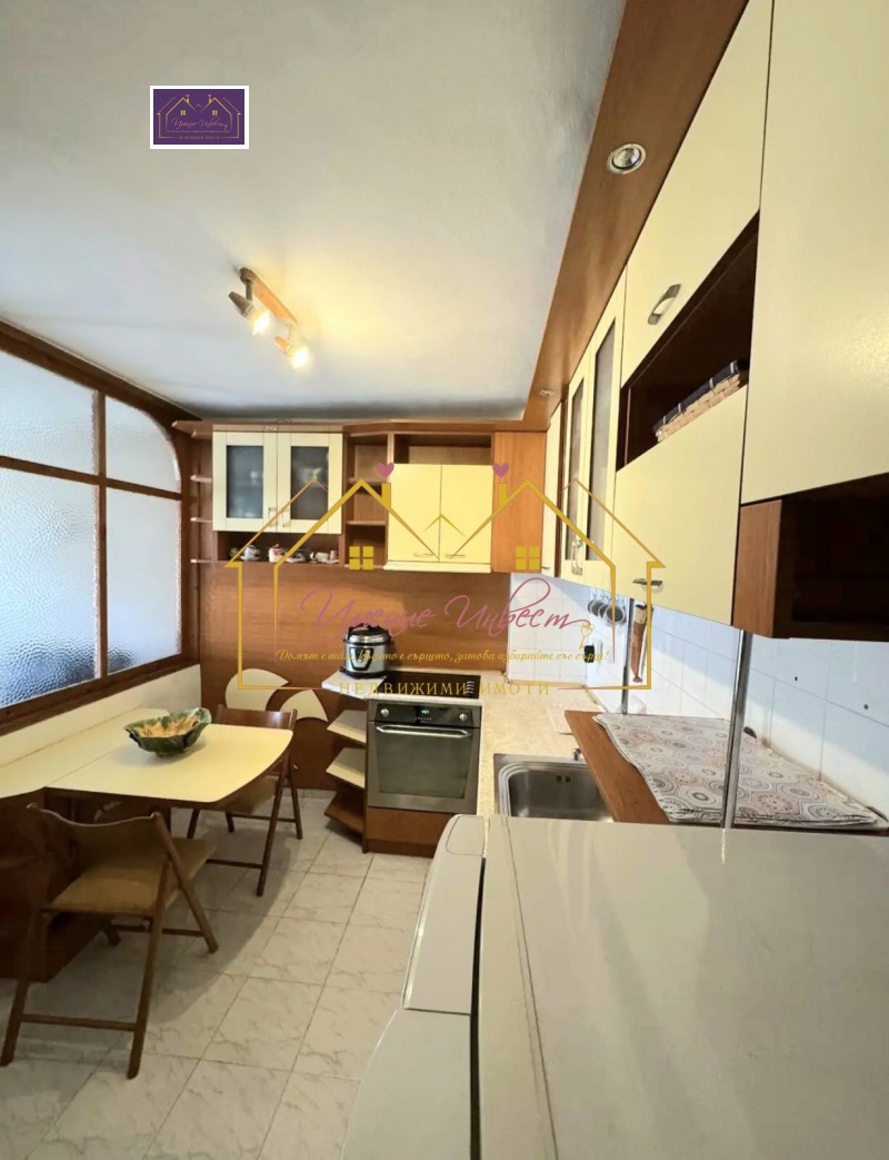 Продава 2-СТАЕН, гр. Русе, Широк център, снимка 2 - Апартаменти - 53118193