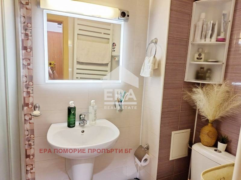 Продава 2-СТАЕН, гр. Поморие, област Бургас, снимка 8 - Апартаменти - 55183956