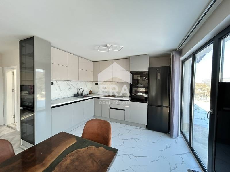 Продава КЪЩА, с. Долище, област Варна, снимка 6 - Къщи - 53415837