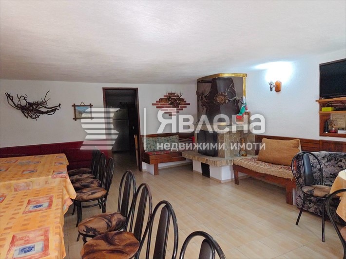 Продава КЪЩА, гр. Калофер, област Пловдив, снимка 11 - Къщи - 56301210