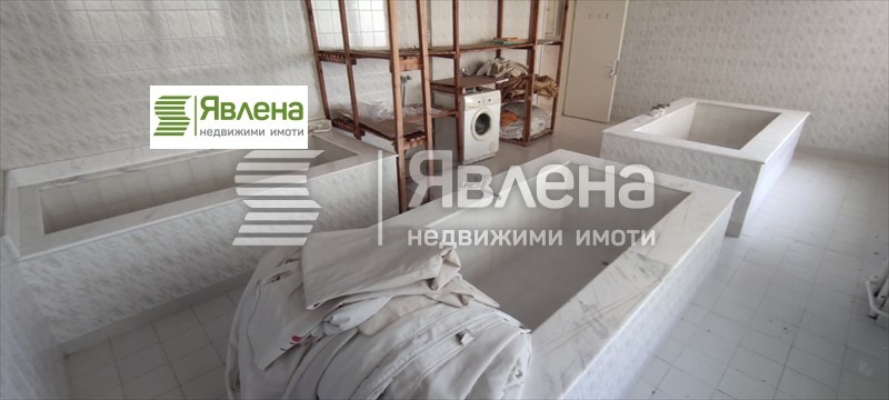 Продава ХОТЕЛ, с. Старозагорски бани, област Стара Загора, снимка 8 - Хотели - 53013078