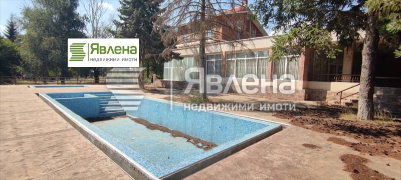 Продава ХОТЕЛ, с. Старозагорски бани, област Стара Загора, снимка 3 - Хотели - 53013078