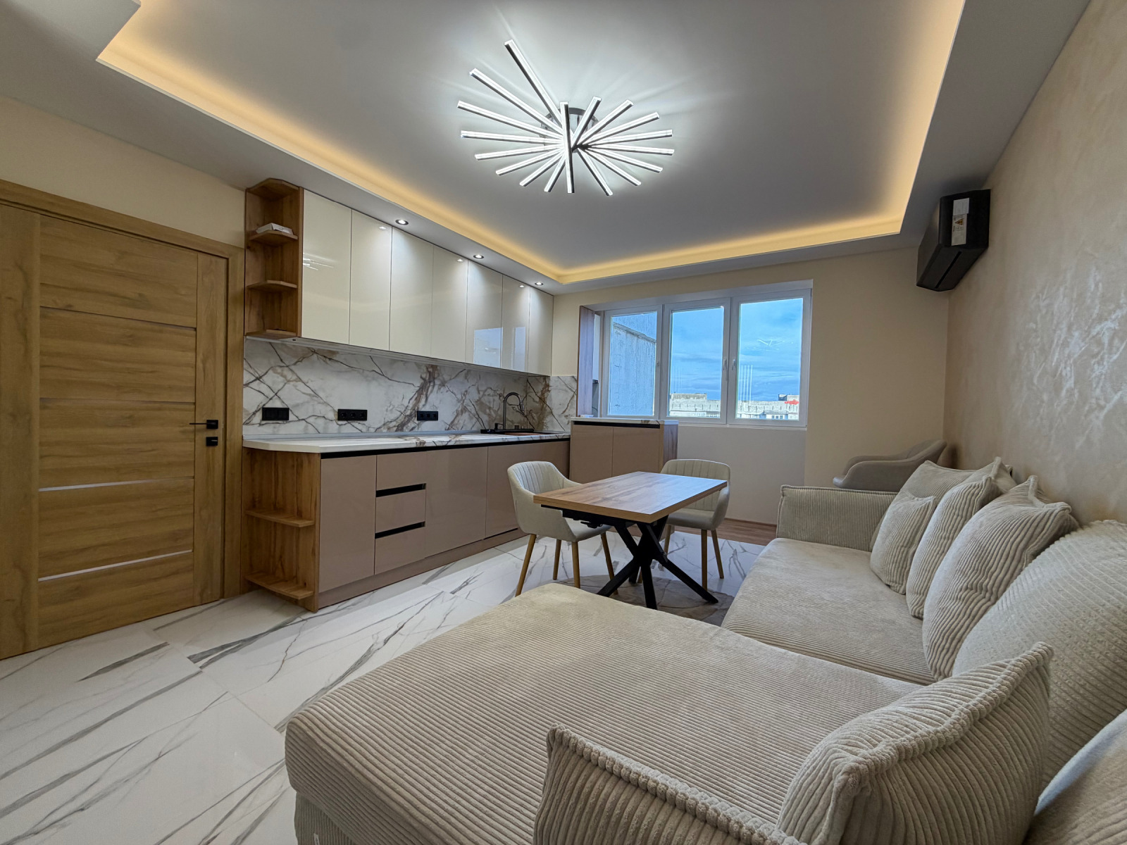 Продава 2-СТАЕН, гр. София, Хиподрума, снимка 2 - Апартаменти - 53867489