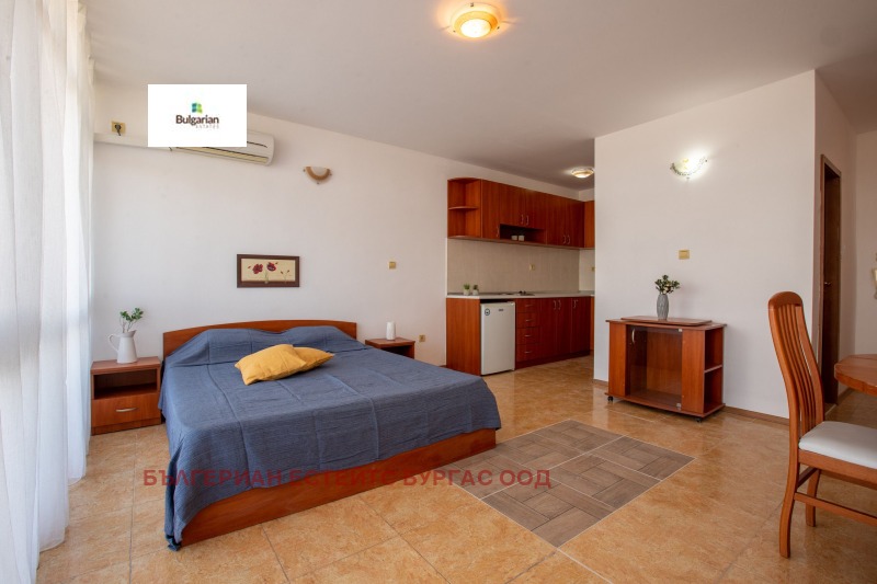 En venta  Estudio región Burgas , k.k. Slanchev bryag , 49 metros cuadrados | 84666468 - imagen [3]