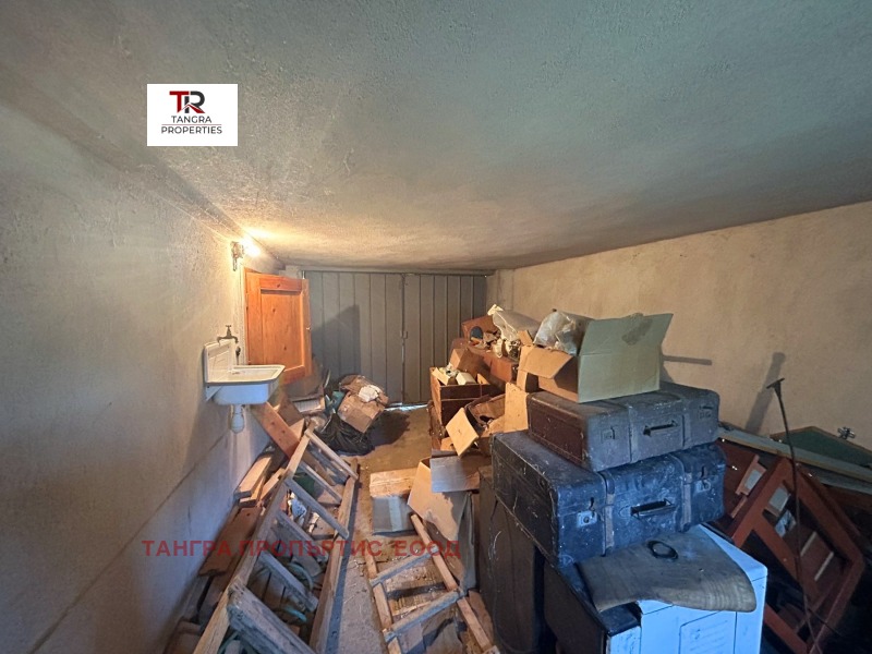 Myytävänä  Talo Pernikin alue , Klenovik , 150 neliömetriä | 97987892 - kuva [8]