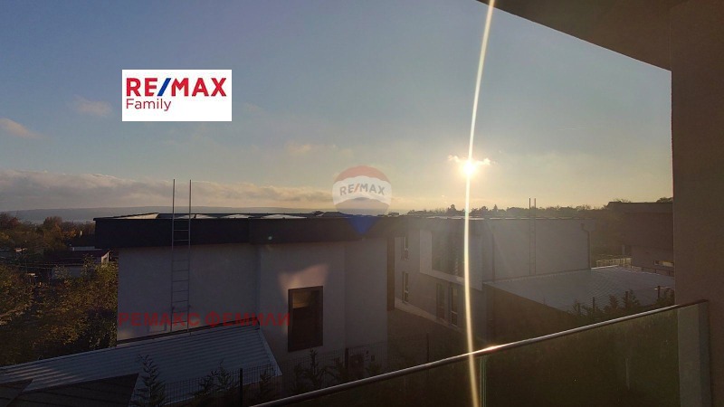 Продава КЪЩА, гр. Варна, Изгрев, снимка 15 - Къщи - 52433180