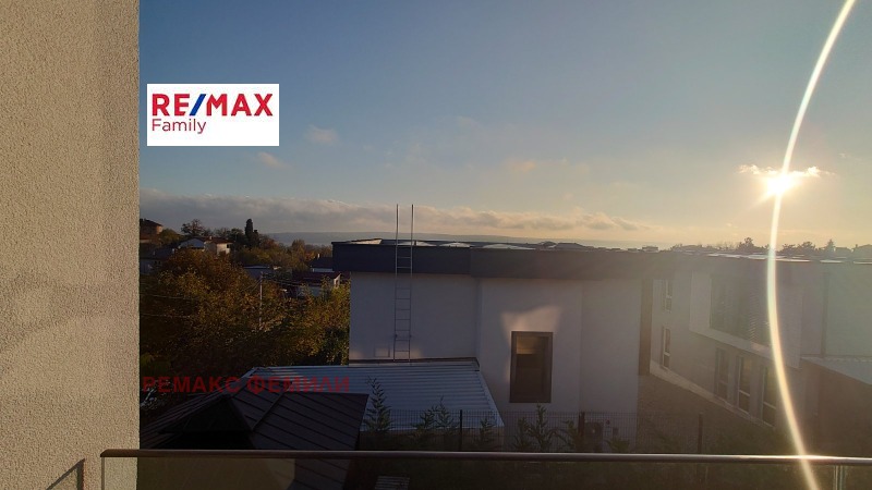 Продава КЪЩА, гр. Варна, Изгрев, снимка 5 - Къщи - 52433180