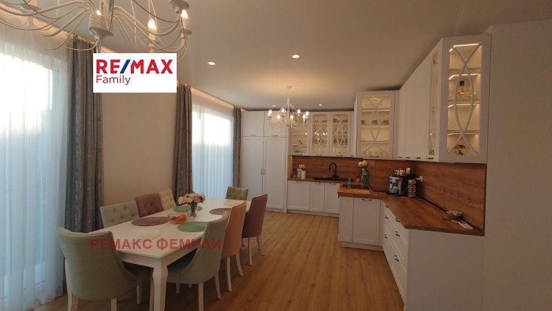 Продава КЪЩА, гр. Варна, Изгрев, снимка 16 - Къщи - 52433180