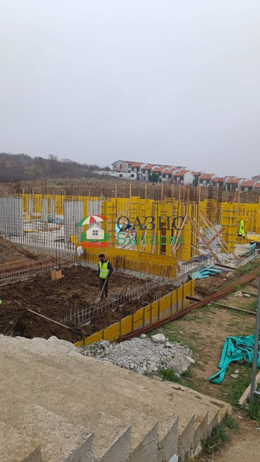 Продава 3-СТАЕН, с. Кошарица, област Бургас, снимка 2 - Апартаменти - 49808499