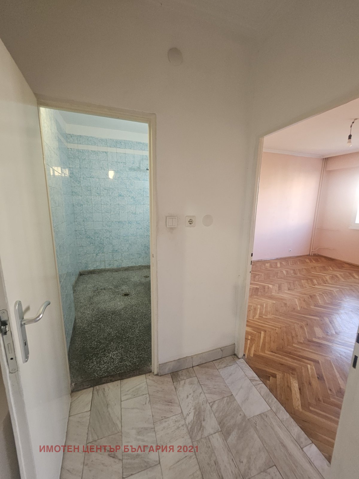 Продава 3-СТАЕН, гр. София, Света Троица, снимка 13 - Апартаменти - 54754186