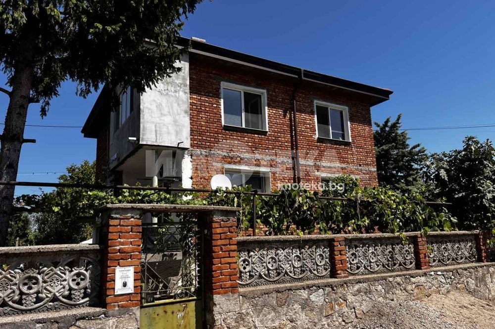 Продава ЕТАЖ ОТ КЪЩА, с. Труд, област Пловдив, снимка 2 - Етаж от къща - 56251708