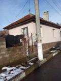 Продава КЪЩА, гр. Русе, Басарбово, снимка 2