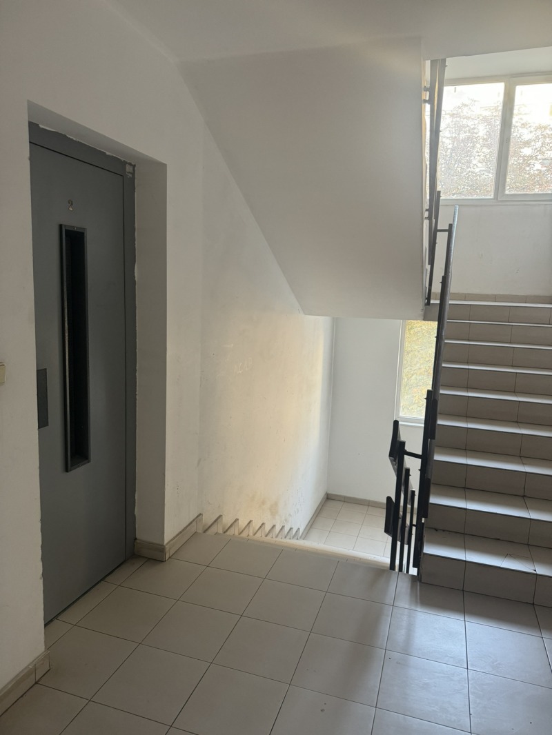 Te koop  2 slaapkamers Sofia , Lagera , 74 m² | 13582234 - afbeelding [11]