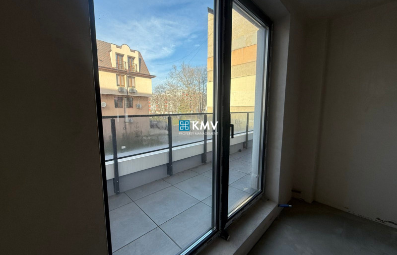 Продава 3-СТАЕН, гр. Перник, Изток, снимка 8 - Апартаменти - 52824140