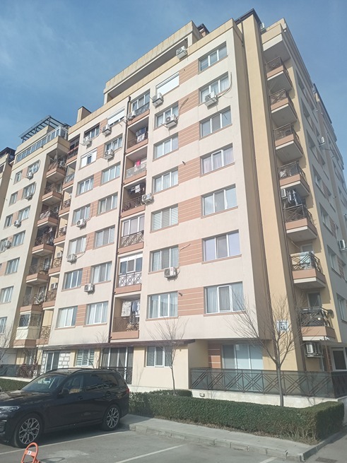 Продава 3-СТАЕН, гр. София, Военна рампа