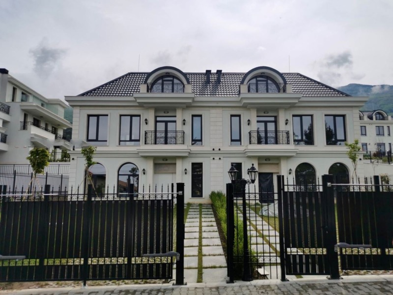 Продава КЪЩА, гр. София, Драгалевци