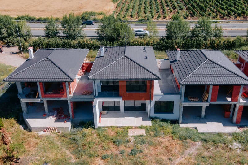 Продава КЪЩА, гр. Бургас, Сарафово, снимка 13 - Къщи - 53149162