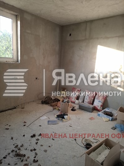 Продава КЪЩА, с. Оброчище, област Добрич, снимка 14 - Къщи - 54071944