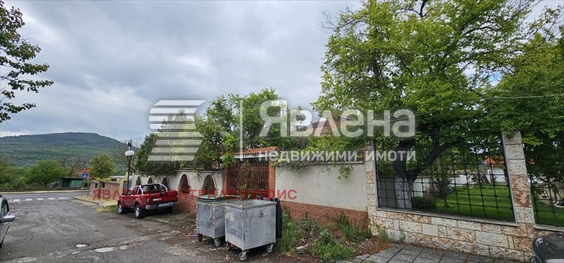 Продава КЪЩА, с. Оброчище, област Добрич, снимка 3 - Къщи - 54071944