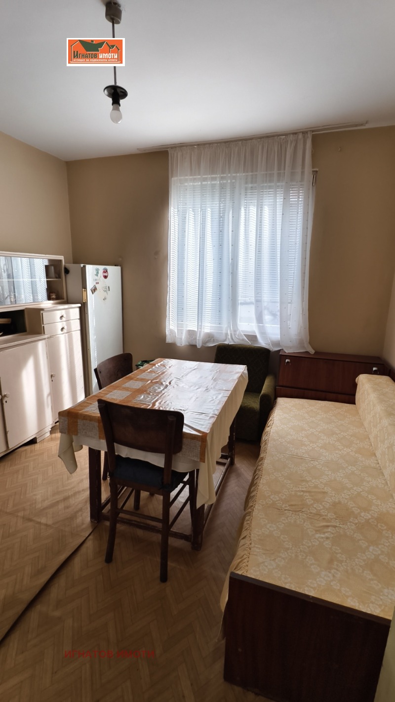 Продаја  1 спаваћа соба Пазарджик , Идеален центар , 53 м2 | 66634622 - слика [2]