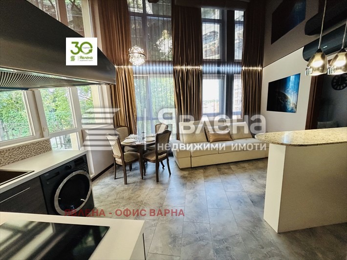 Te koop  2 slaapkamers Varna , Asparuchovo , 180 m² | 45251286