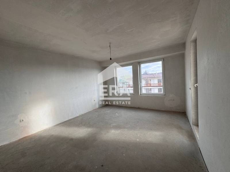 Продава 3-СТАЕН, гр. Варна, к.к. Св.Св. Константин и Елена, снимка 4 - Апартаменти - 52660244