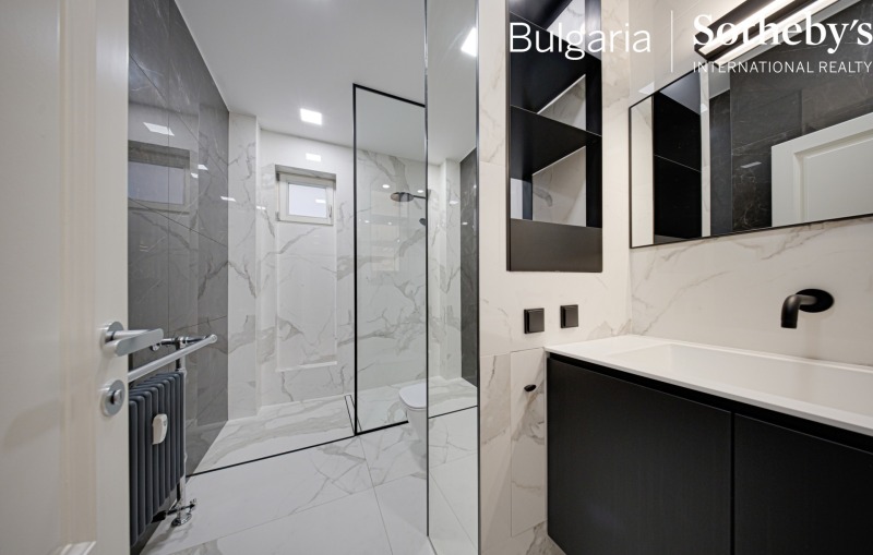 Te koop  3 slaapkamers Sofia , Tsentar , 140 m² | 67719404 - afbeelding [15]