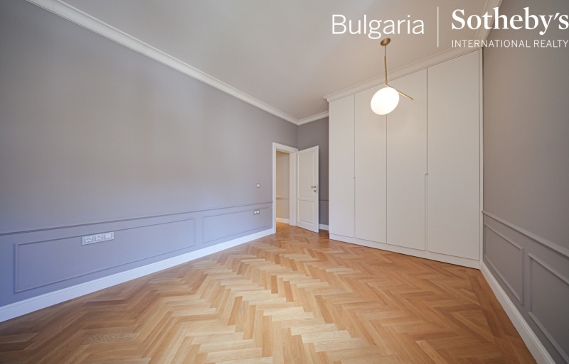 Te koop  3 slaapkamers Sofia , Tsentar , 140 m² | 67719404 - afbeelding [11]