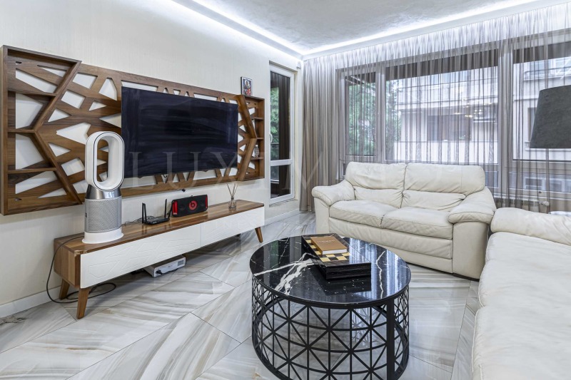 На продаж  3 кімнатна София , Оборище , 202 кв.м | 27090736 - зображення [15]