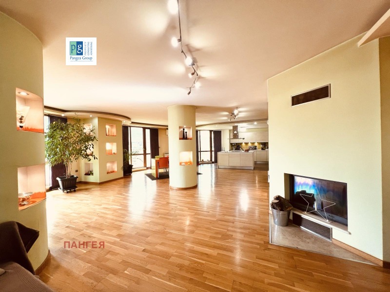 Продава МНОГОСТАЕН, гр. София, Манастирски ливади, снимка 2 - Апартаменти - 49565060