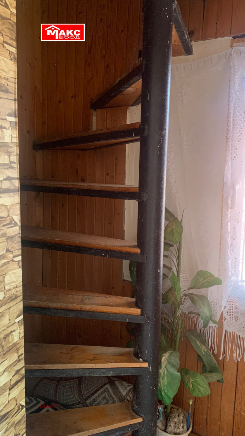 Продава КЪЩА, гр. Перник, Радина чешма, снимка 13 - Къщи - 51562343