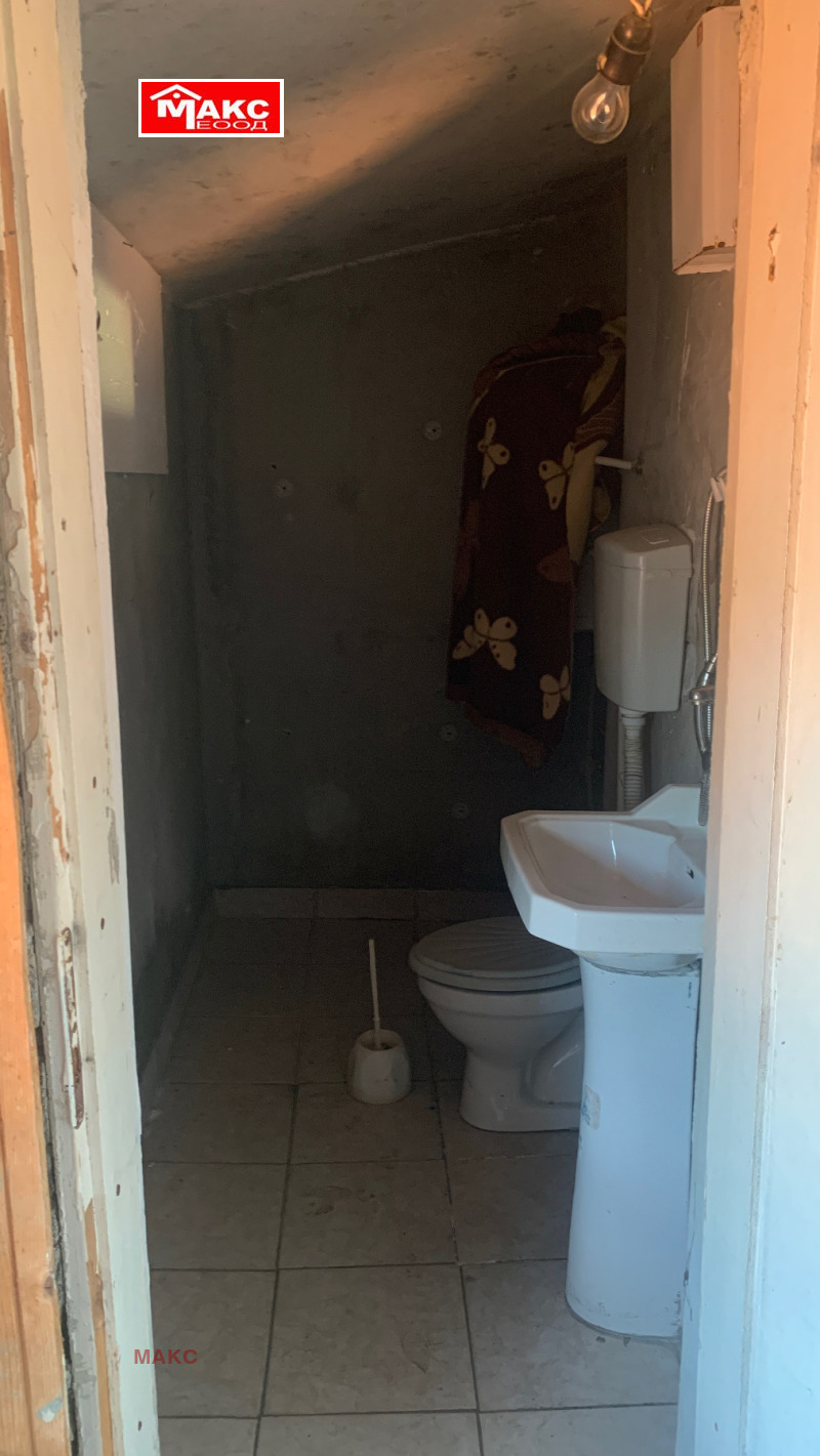 Продава КЪЩА, гр. Перник, Радина чешма, снимка 9 - Къщи - 51562343