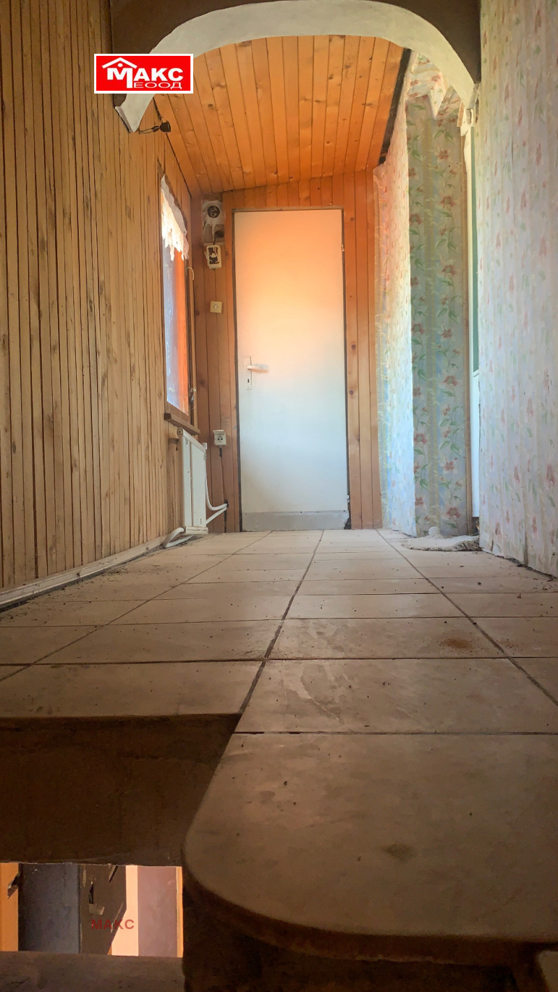 Продава КЪЩА, гр. Перник, Радина чешма, снимка 14 - Къщи - 51562343