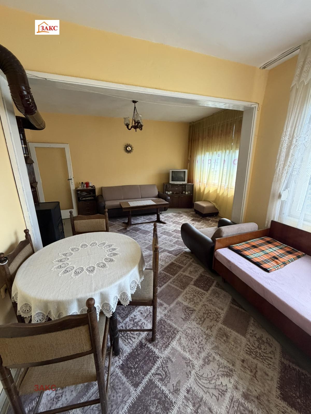 Продава 3-СТАЕН, гр. Кърджали, Център, снимка 2 - Апартаменти - 54736767