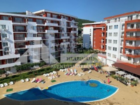 Продава 2-стаен област Бургас гр. Свети Влас - [1] 
