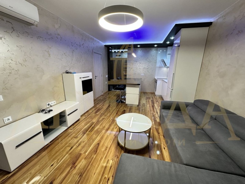 Продается  1 спальня Пловдив , Южен , 65 кв.м | 57290278 - изображение [2]