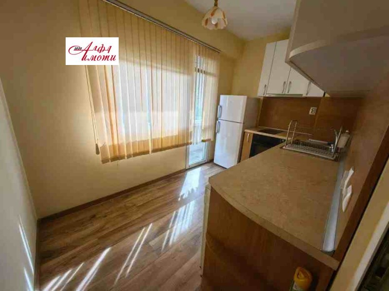 Продава 2-СТАЕН, гр. Шумен, Болницата, снимка 4 - Апартаменти - 52838341