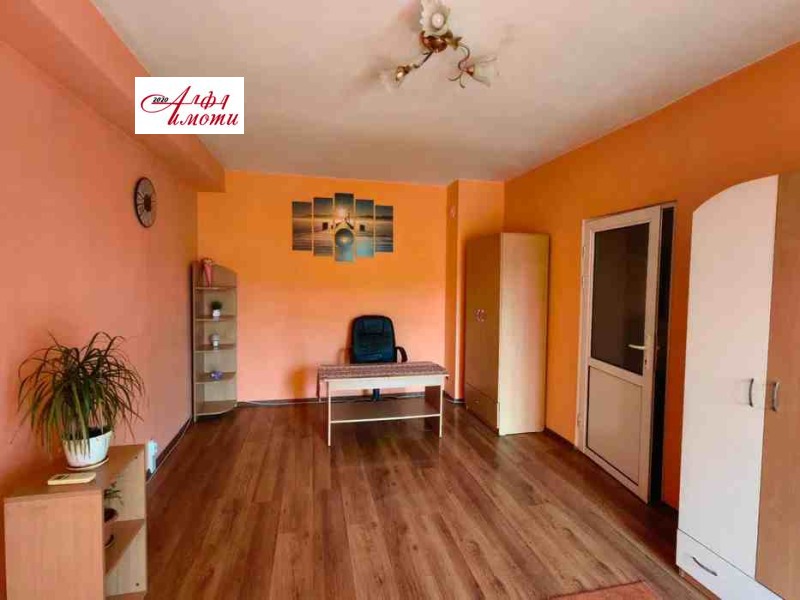 Продава 2-СТАЕН, гр. Шумен, Болницата, снимка 2 - Апартаменти - 52838341