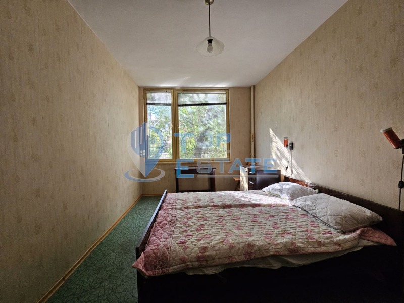 Myytävänä  2 makuuhuonetta Veliko Tarnovo , Tsentar , 64 neliömetriä | 10578842 - kuva [4]