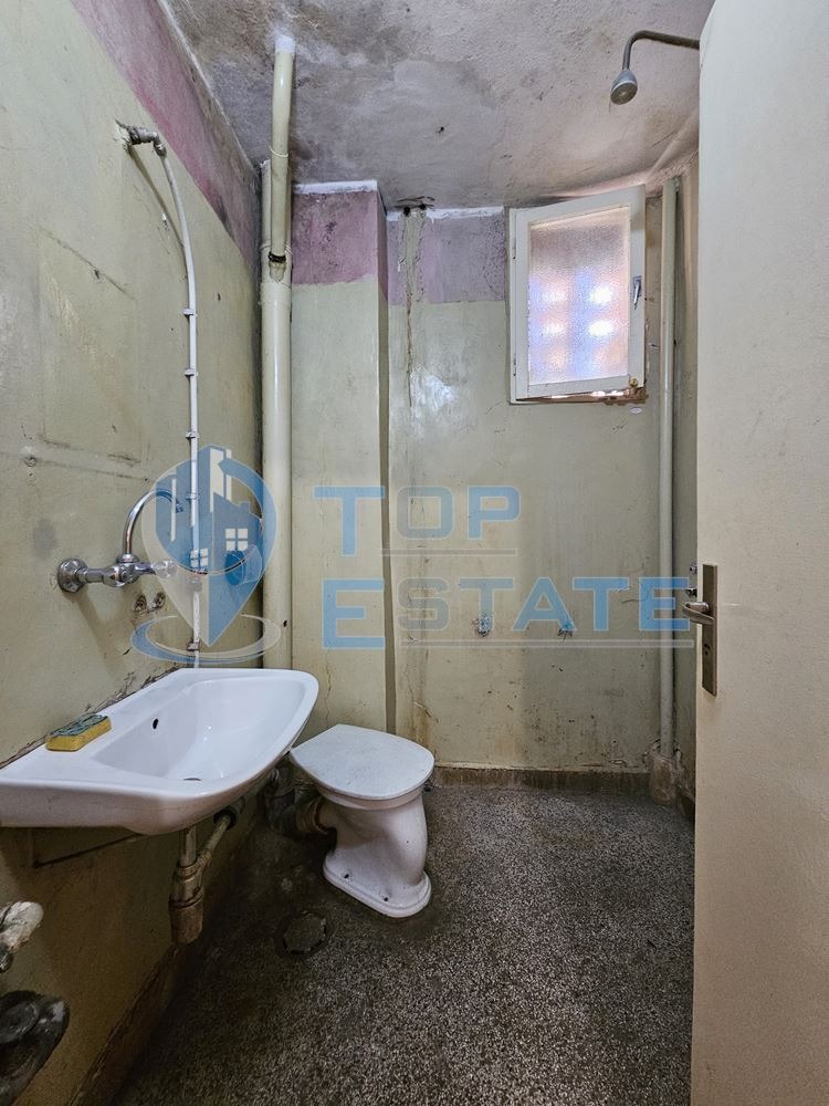 Myytävänä  2 makuuhuonetta Veliko Tarnovo , Tsentar , 64 neliömetriä | 10578842 - kuva [10]