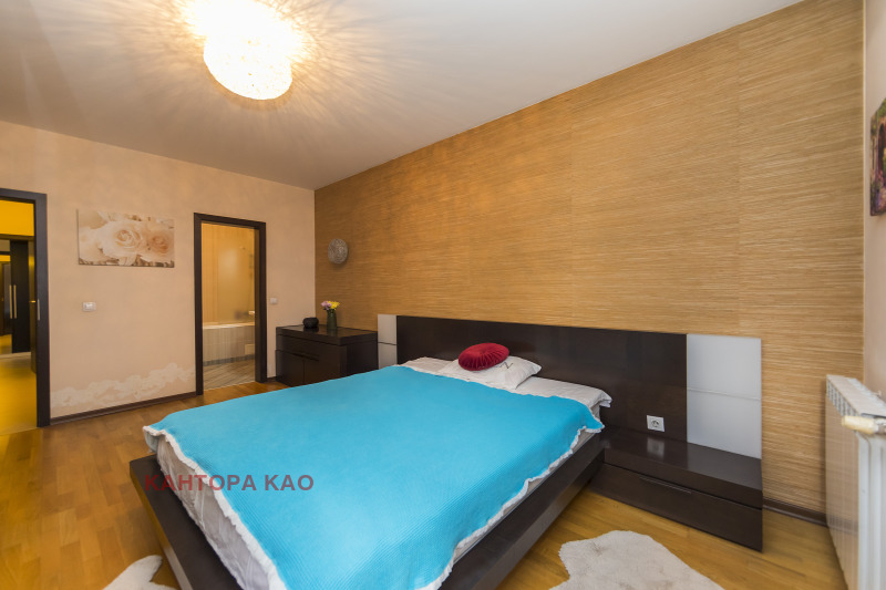 Zu verkaufen  3 Schlafzimmer Sofia , Studentski grad , 166 qm | 82920365 - Bild [7]