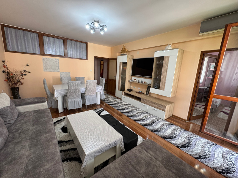 Zu verkaufen  3 Schlafzimmer Stara Zagora , Samara 3 , 91 qm | 53152679 - Bild [2]