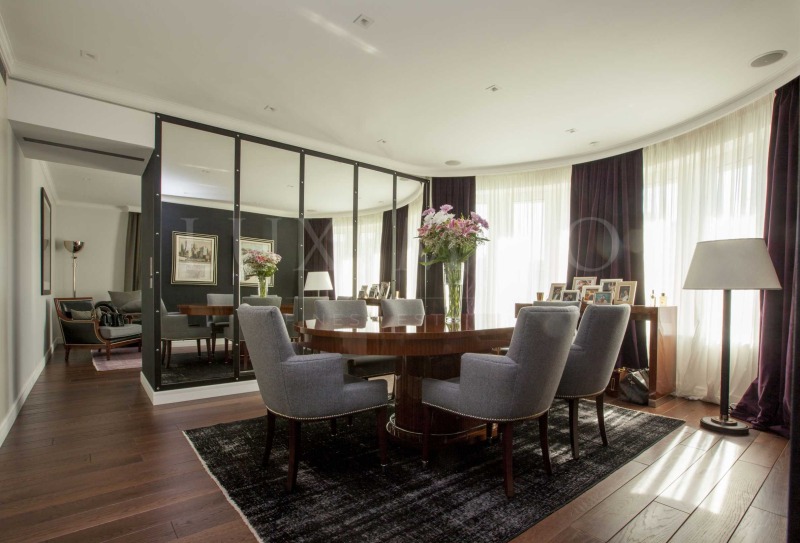 Na prodej  3+ ložnice Sofia , Centar , 181 m2 | 42710389